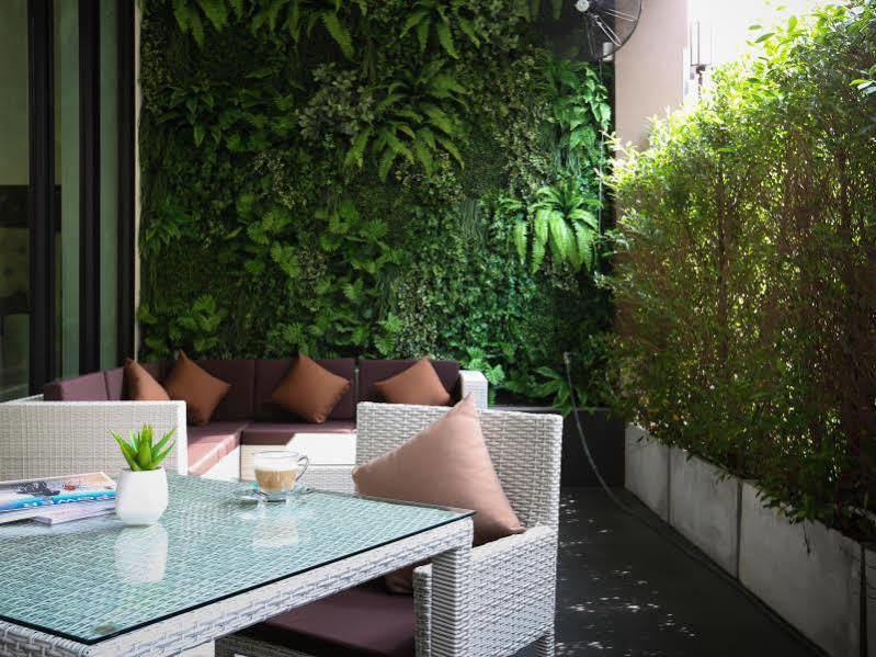 The Sathon Vimanda Hotel Banguecoque Exterior foto