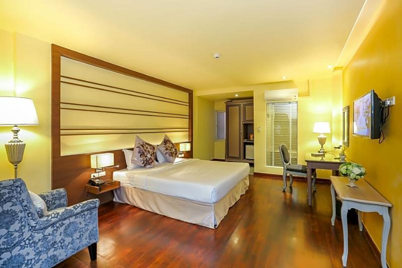 The Sathon Vimanda Hotel Banguecoque Exterior foto